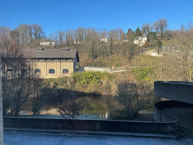 Cocon Au Calme Sur Vezere Lägenhet Uzerche Exteriör bild
