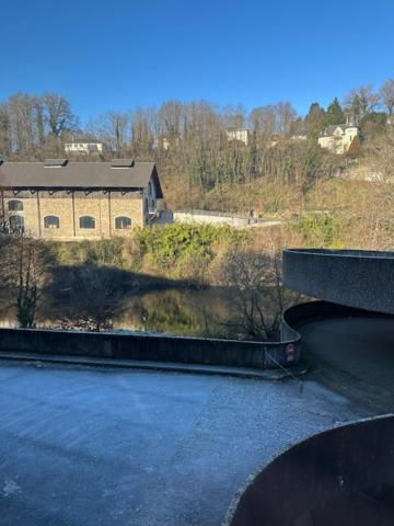 Cocon Au Calme Sur Vezere Lägenhet Uzerche Exteriör bild